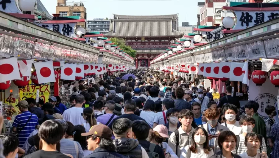 Record Numbers of South Korean Tourists Flock to Japan Amid Favorable Exchange Rates