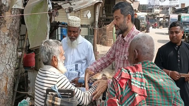 Independent Candidate Moin Firozi Intensifies Campaign in Jhalokati-1