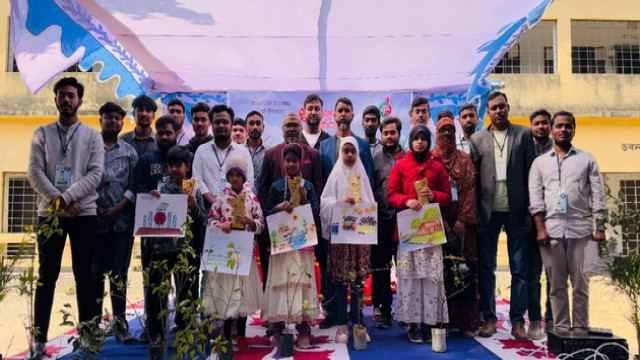 Students participating in the art competition organized by the social organization "Amader Sultan Ganj" at Sultan Ganj High School grounds in Godagari, Rajshahi, on February 9 The event, held to celebrate International Mother Language Day, saw over 300 students from 20 primary schools showcasing their creativity through vibrant paintings.