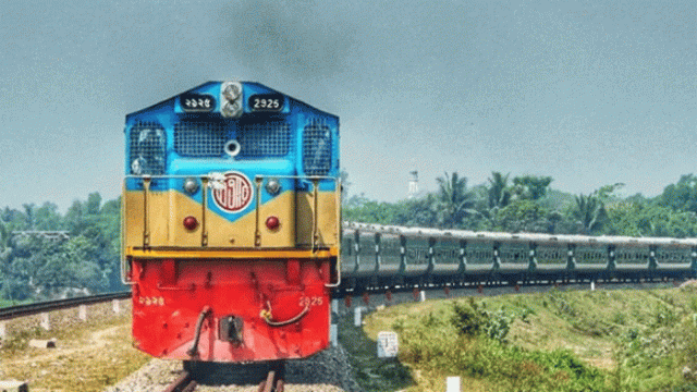 4 Special Trains Arranged for BNP Leaders’ Dhaka Journey on Tarique Rahman’s Return