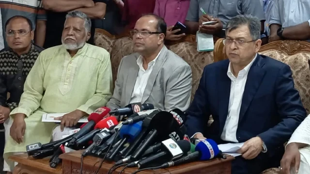 BNP Standing Committee member Salahuddin Ahmed speaks to journalists following discussions with the National Consensus Commission in Dhaka.
