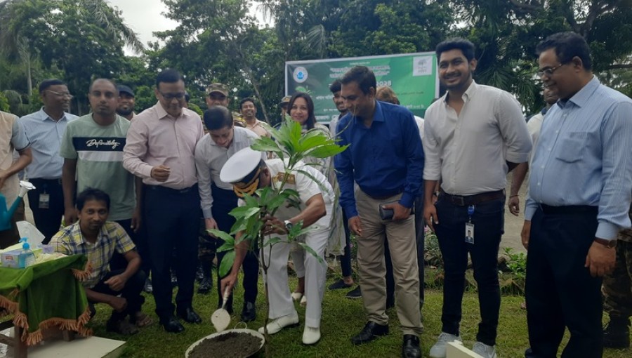 Mongla Port Authority Plants Trees to Combat Desertification