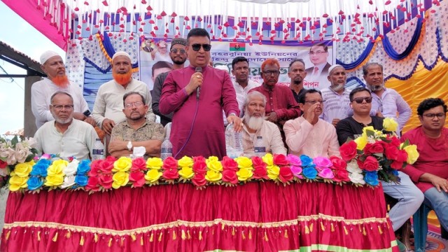 BNP Leader Shipon Holds Dialogue with Hindu Community in Morelganj