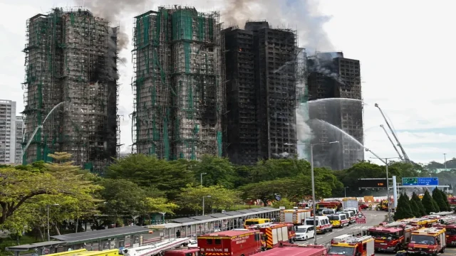 Hong Kong Police Arrest Construction Firm Officials After Deadly Fire; 83 Dead, Scores Missing