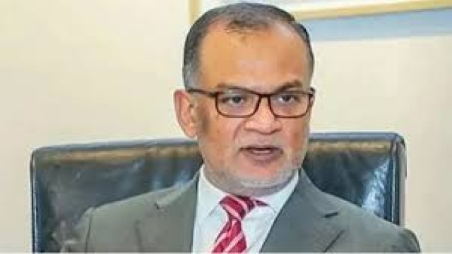 Bashir vows no ethical compromise at farewell