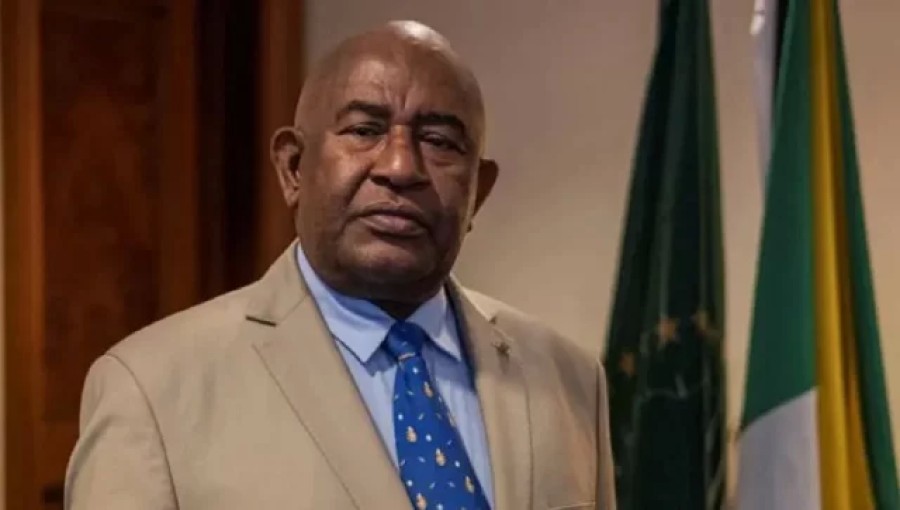 Comoros President Azali Assoumani Injured in Knife Attack