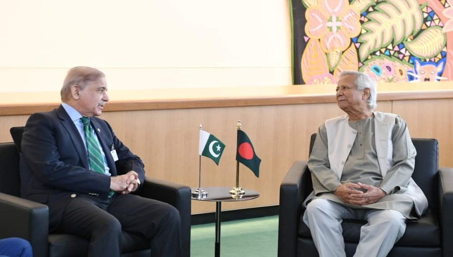 Shehbaz Sharif Urges a 'New Chapter' in Bangladesh-Pakistan Relations