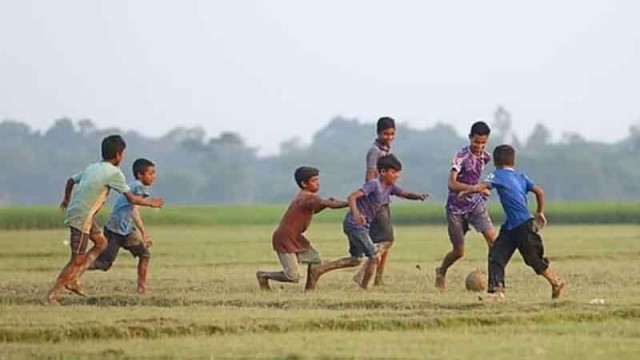 Children in Rajshahi Tanore stay indoors as lack of open spaces and rising academic pressure replace traditional outdoor play.