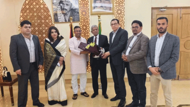 BNP Delegation Attends Dinner Hosted by Palestinian Ambassador in Dhaka