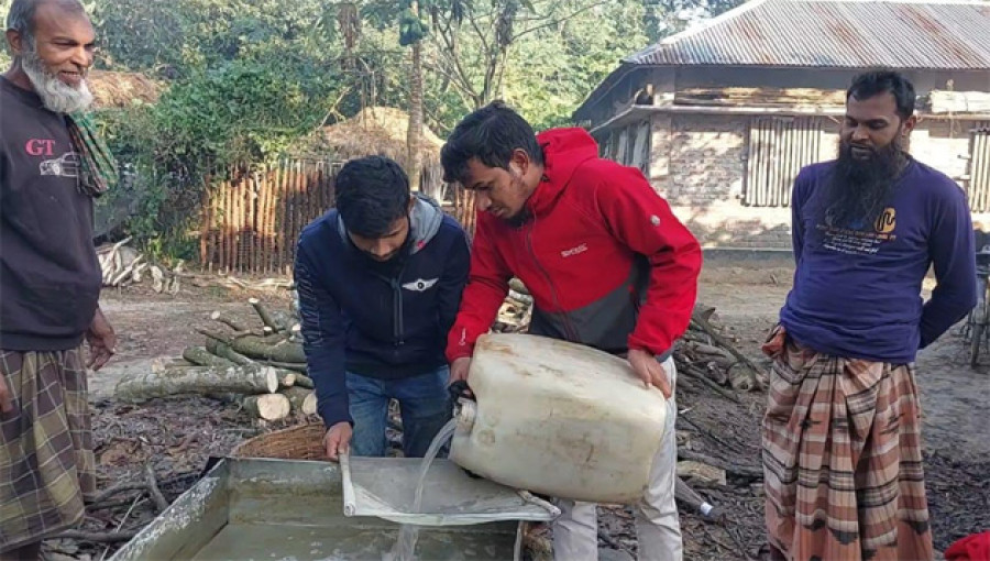 "Three brothers from Rajshahi's Godagari upazila oversee the organic, chemical-free production of date molasses, which has gained nationwide recognition for its quality and taste."