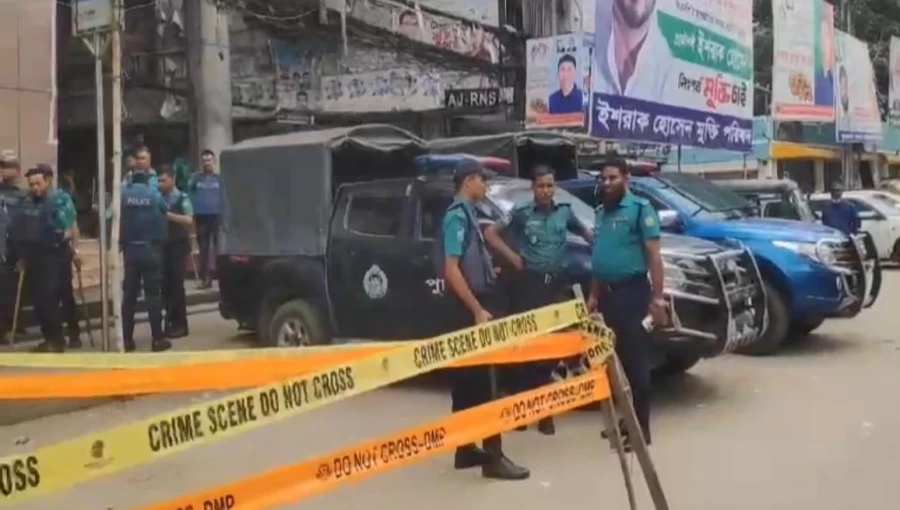 Police Operations Surround BNP Nayapaltan Central Office