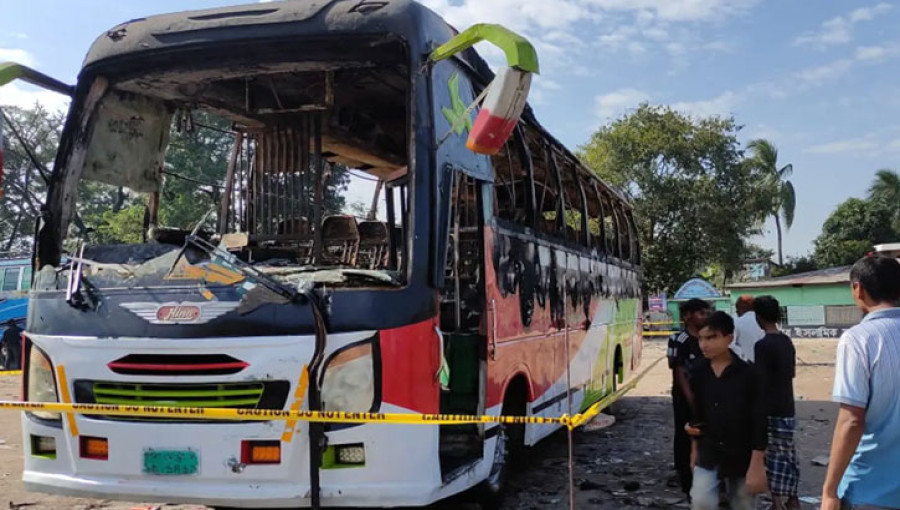 Bus catches fire in Sonadanga, helper killed