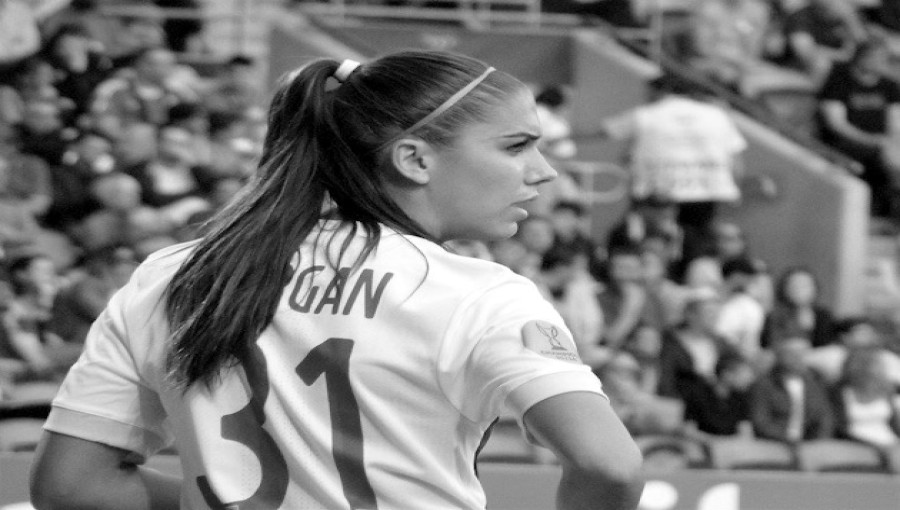 US Soccer Icon Alex Morgan gave an emotional farewell to football on Sunday