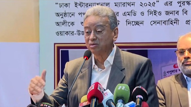 Amir Khasru Warns of Economic Crisis Over Banking and Insurance Looting