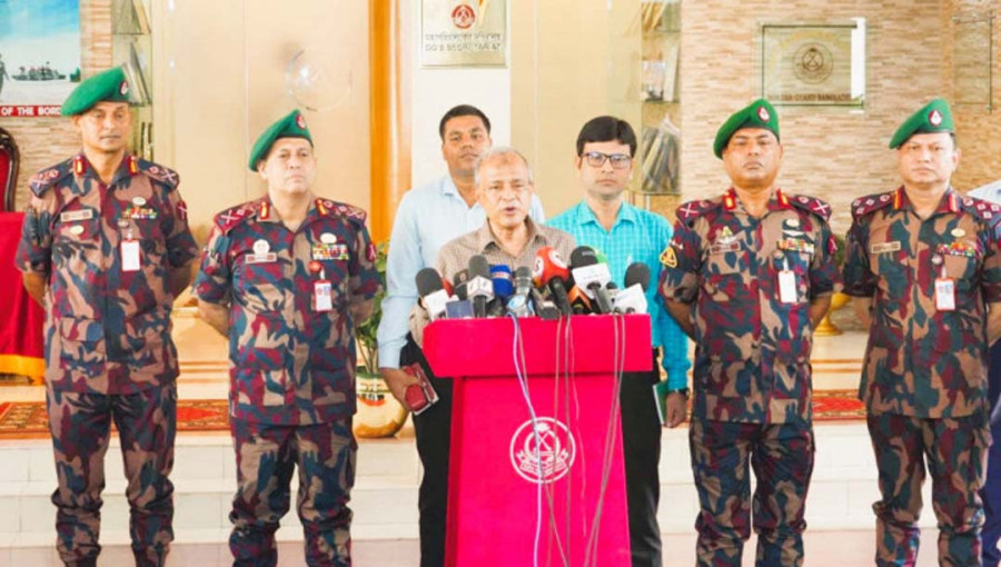 Home Affairs Adviser Lt Gen (retd) Jahangir Alam Chowdhury talks to reporters after visiting the Border Guard Bangladesh headquarters in the capital’s Pilkhana on Monday, 4 November, 2024.