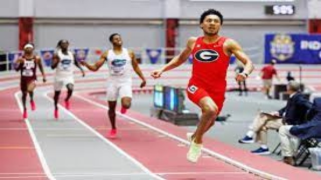 Morales Williams breaks 400m indoor world record