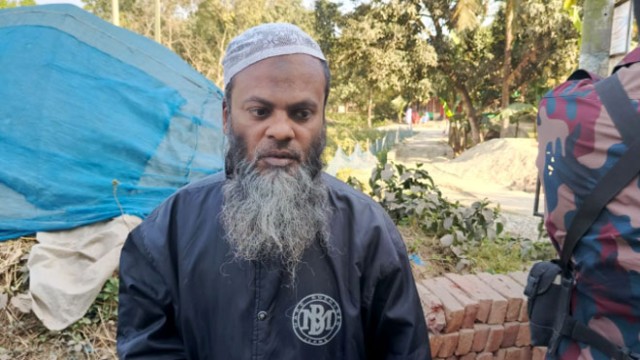 Visually impaired man allegedly attacked during campaign in Rajshahi-4