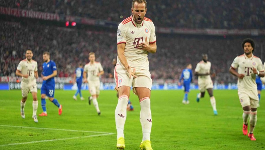 Kane Scores Four as Bayern Munich Thrash Dinamo Zagreb 9-2 in Record Opener