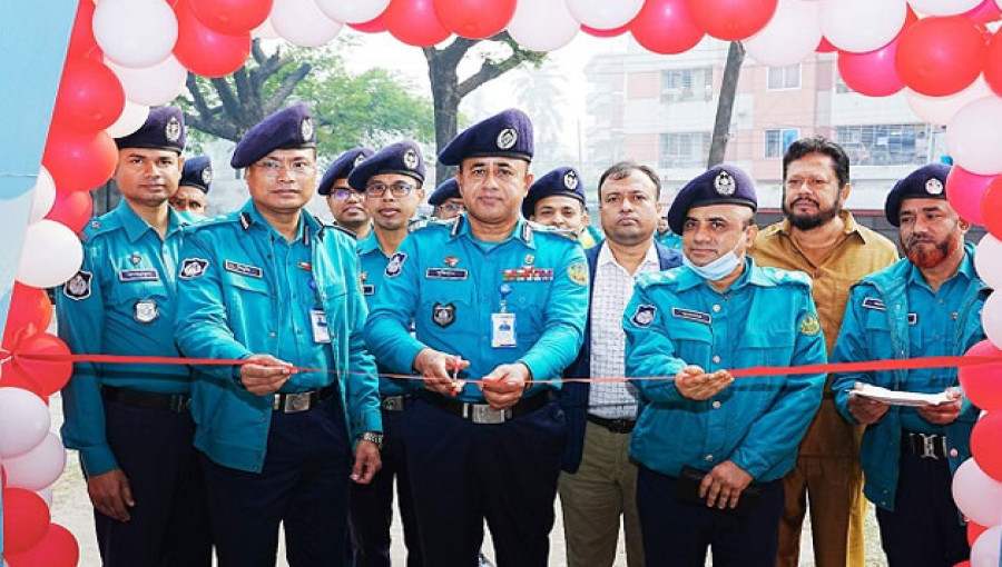 RMP Police Commissioner Mohammad Abu Sufian inaugurates the new Rajpara Thana building in Rajshahi on December 22, 2024. The new facility aims to enhance police operations and improve public service in the area.