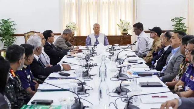 Chief Advisor Reviews Preparations for February Parliamentary Elections