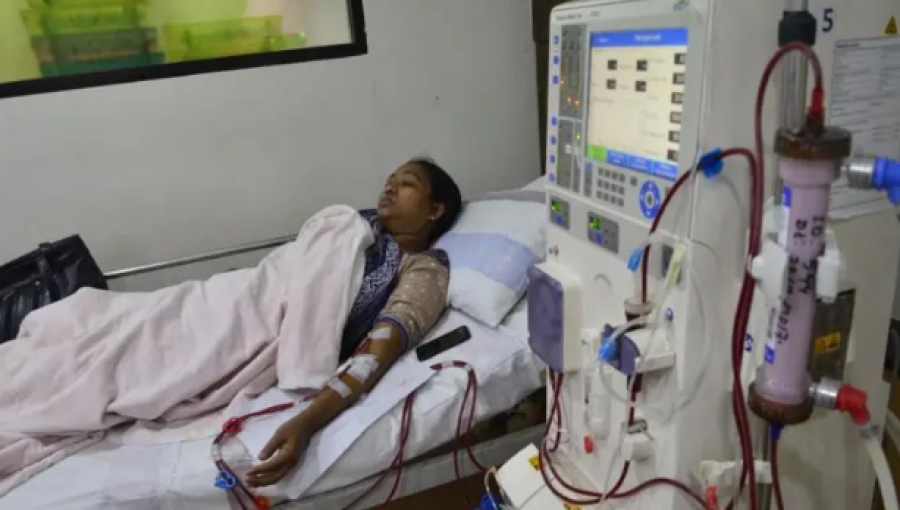 Feni Flood Halts Dialysis Services, 210 Patients at Risk