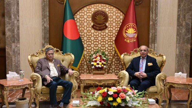 President Md. Shahabuddin Meets Chief Justice Syed Refaat Ahmed