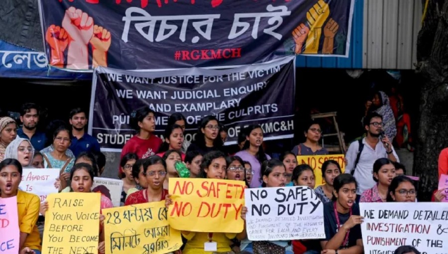 Protests Erupt in West Bengal After Rape and Murder of Female Trainee Doctor