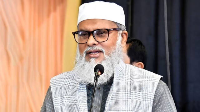 Religious Advisor Calls for Integrating Religion in Politics and Society