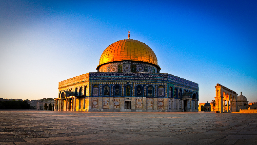 One of the most iconic images of the Middle East is undoubtedly the Dome of the Rock shimmering in the setting sun of Jerusalem