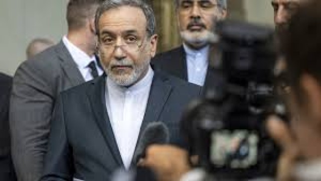Iranian Foreign Minister Abbas Araghchi addresses the media on June 21, criticizing the U.S. stance on the Iran-Israel conflict.