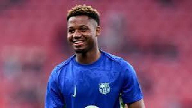 Ansu Fati arrives at Monaco’s training center ahead of his medical on Friday