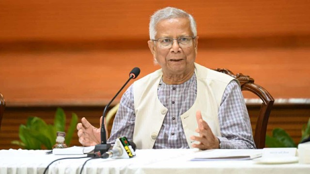 Chief Advisor Dr. Muhammad Yunus Inquires About Nurul Haque Nur’s Condition