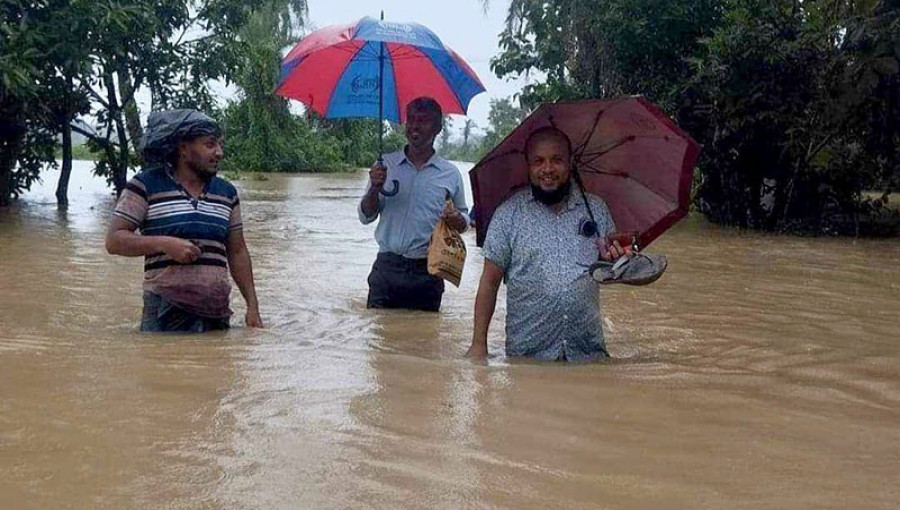 Floods Submerge 70 Villages,15,000 Families Affected in Feni