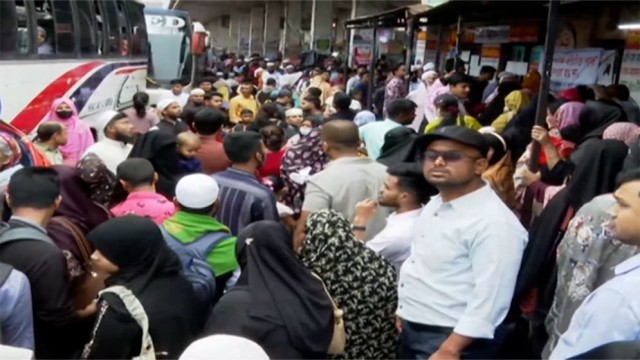 Post-Eid Rush Continues as People Leave Dhaka to Celebrate with Families