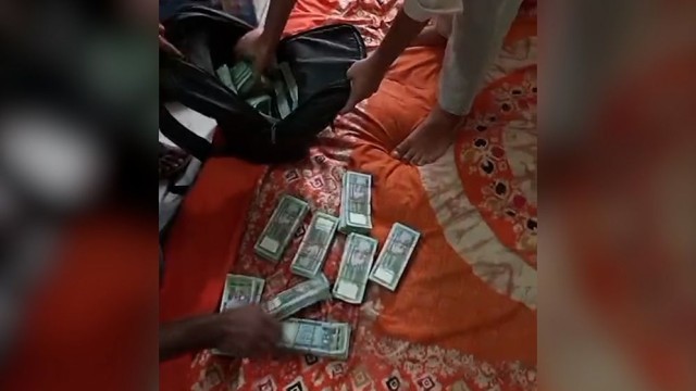 Fake Currency Factory Busted in Dhaka’s Uttara Ahead of Eid; Two Students Arrested