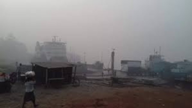 After twelve hours, Paturia-Daulatdia ferry services are resumed