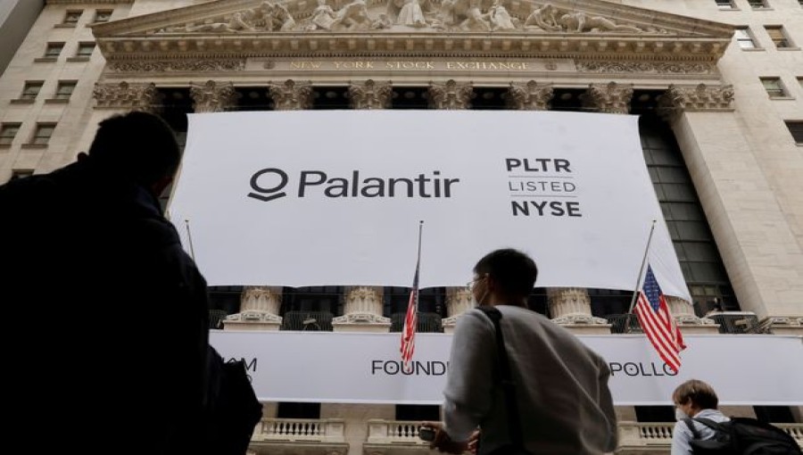 Palantir Stock Slides Despite Raised Revenue Forecast