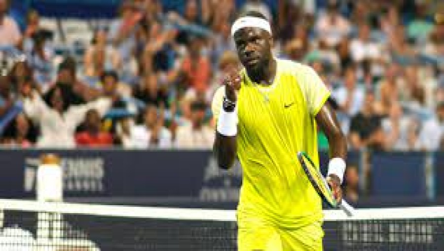 Frances Tiafoe Edges Out Aleksandar Kovacevic in Thrilling U.S. Open Opener