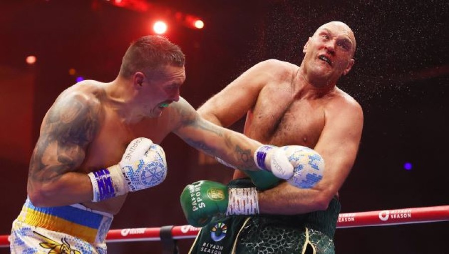 Usyk Outboxes Fury, Claims Undisputed Heavyweight Crown After Epic Battle