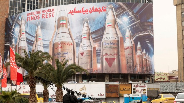 Iran Detains Two Suspects for Alleged Espionage for US and Israel