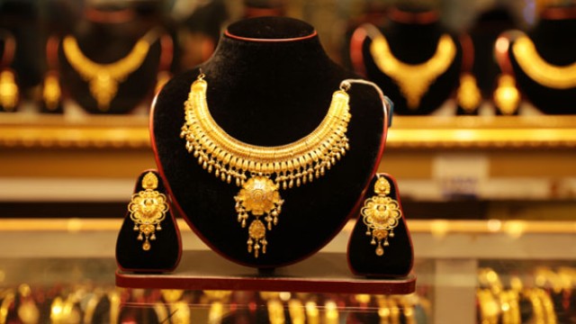 Record High Gold Prices Reported in Bangladesh