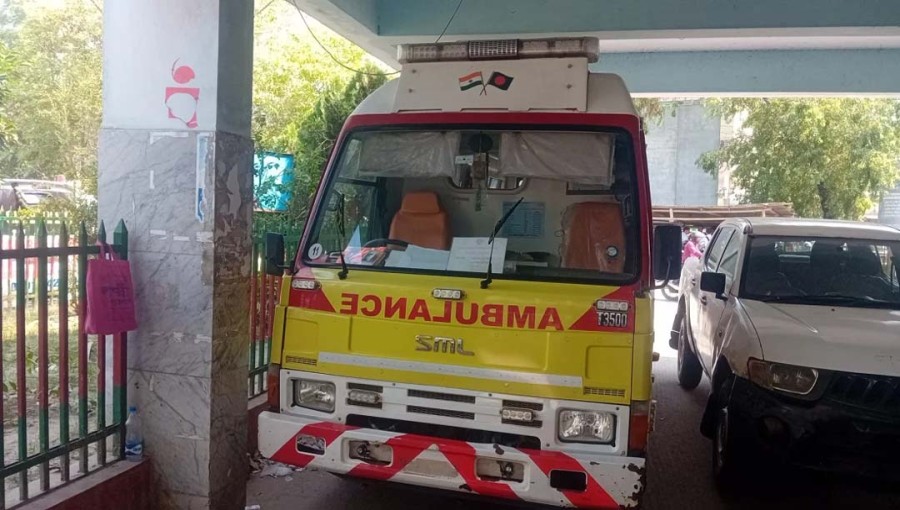 Idle Ambulances Gifted by India Cause Healthcare Crisis in Khulna