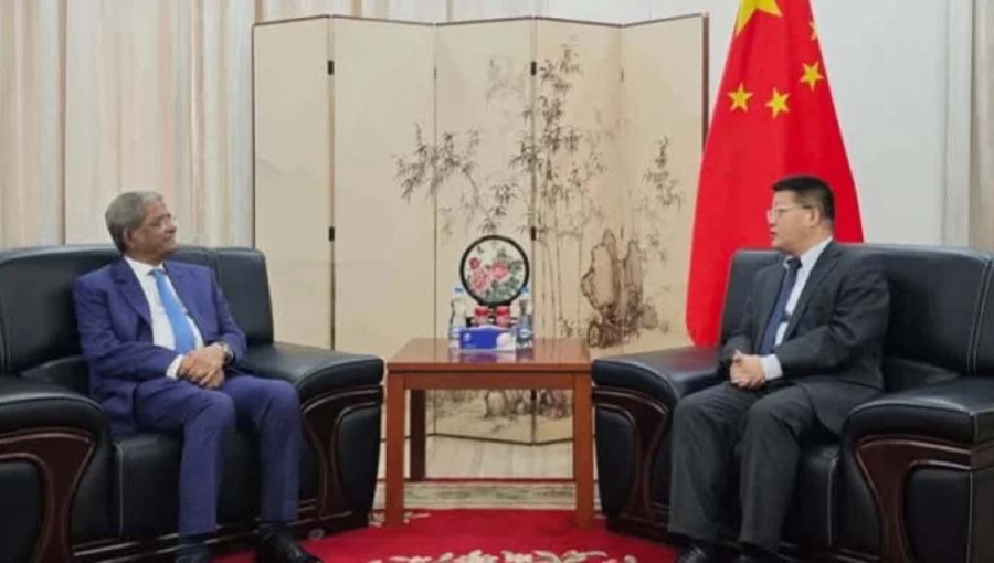 BNP Mirza Fakhrul meets Chinese Ambassador to discuss bilateral interests.