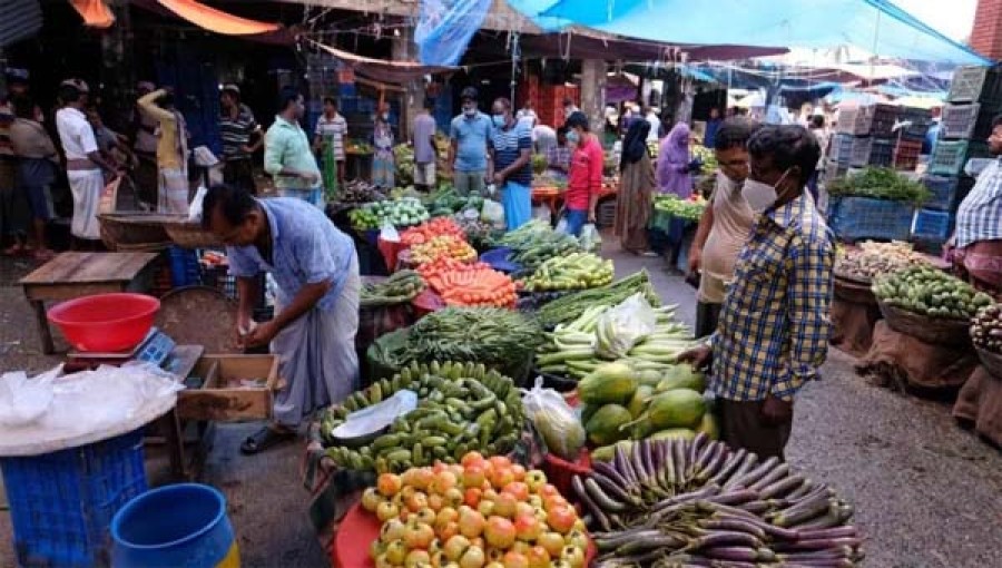 File image of a kitchen market in Dhaka.