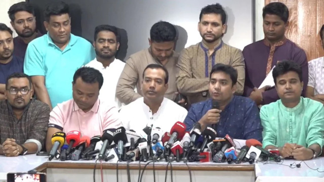 Chhatra Dal General Secretary Nasir Uddin Nasir speaks at an emergency press conference at Nayapaltan on March 7, 2025.