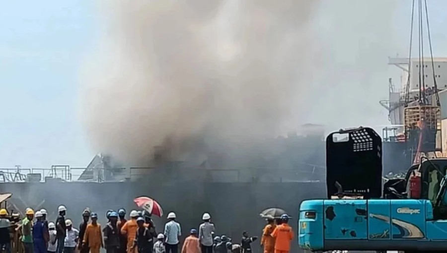 File image of the fire at the SN Corporation shipbreaking yard in Sitakunda of Chittagong.