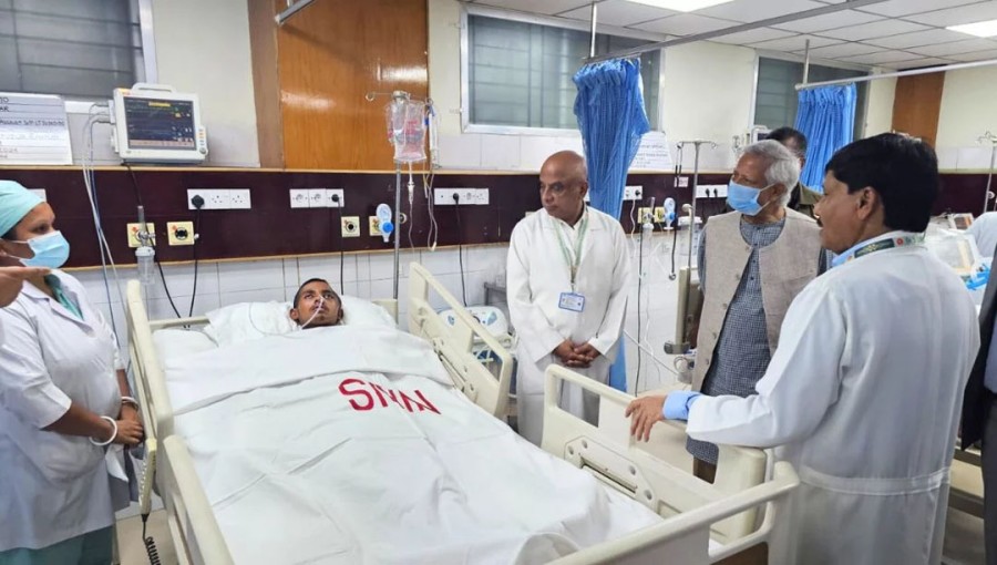 Chief Adviser Professor Muhammad Yunus visits the National Institute of Neurosciences and Hospital in Dhaka on Saturday, September 7, 2024.