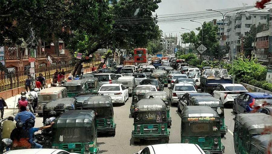 Traffic Advisory: Heavy Congestion Expected in Dhaka