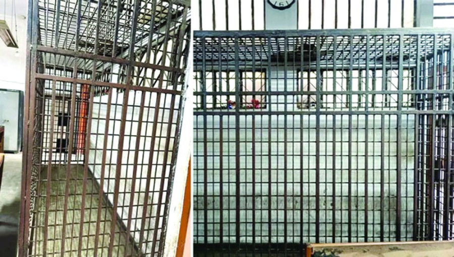 Courtroom Iron Cages Removed After Controversy