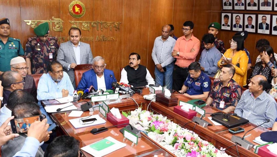 Home Minister Asaduzzaman Khan Kamal speaks at a meeting ahead of the upcoming Eid-ul-Fitr held at the Secretariat on Monday, April 1, 2024.